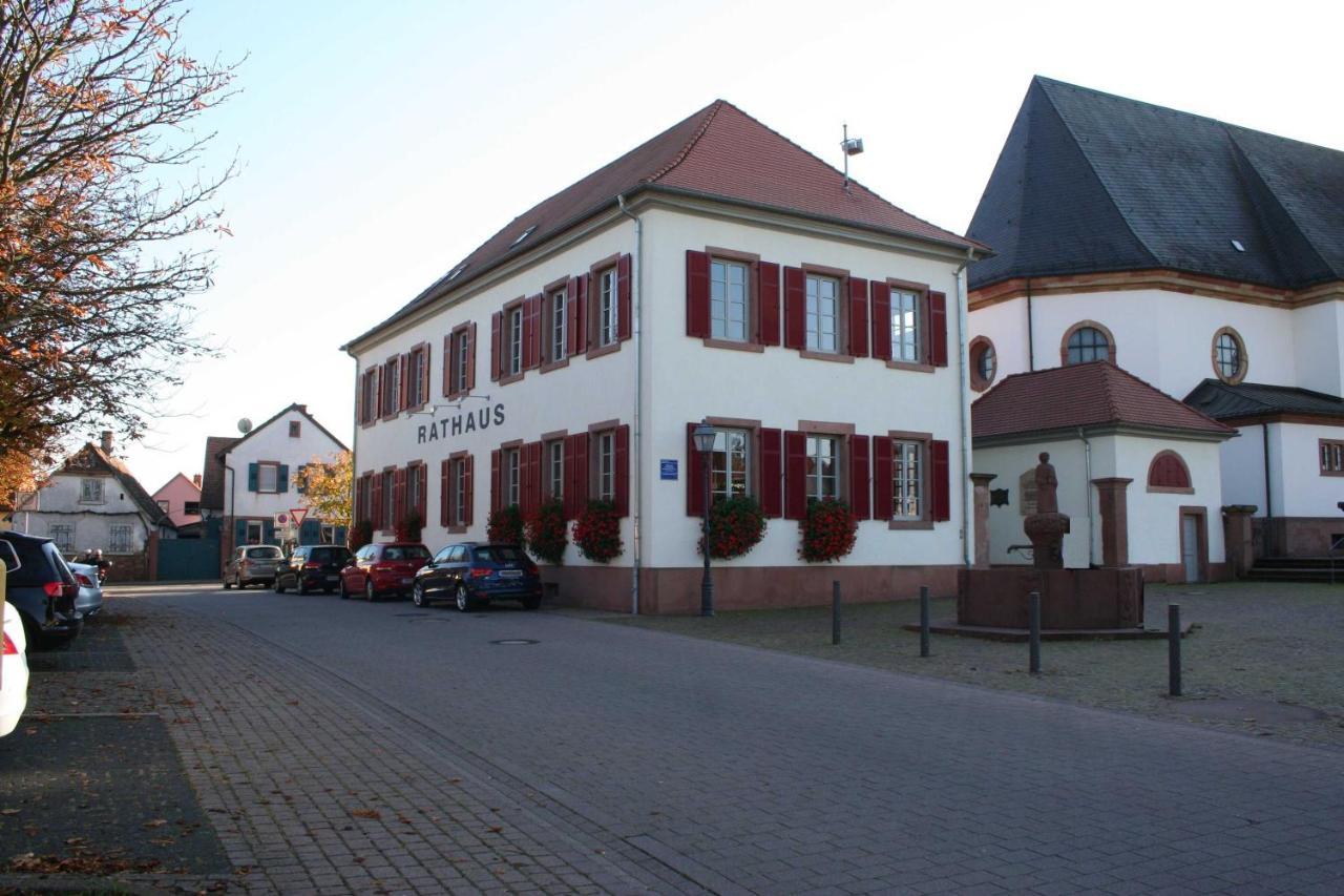 Ferienwohnung Spatzennest In 埃德斯海姆 外观 照片
